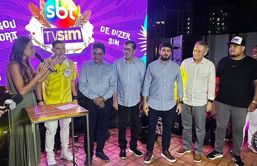 Contrato assinado entre Liesge e Rede Sim garante a transmissão do Grupo Especial do Carnaval de Vitória 2026 para todo o Brasil.