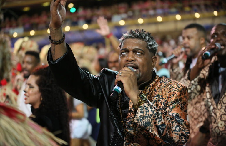 Evandro Malandro, intérprete da Grande Rio, vai fazer show na Boa Vista neste sábado (20)