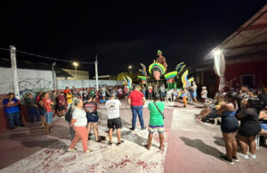 Conselho deliberativo da São Torquato e integrantes da escola se reuniram na quadra na noite da última segunda-feira