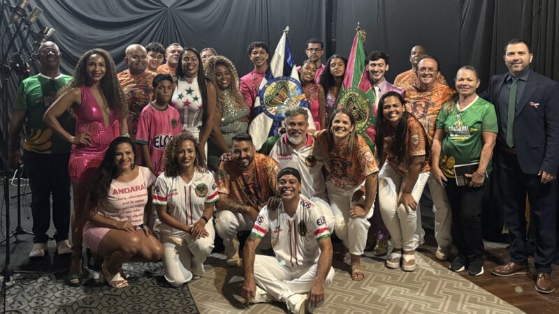 Gravação do Andaraí tem coro empolgado sob comando de Emerson Dias