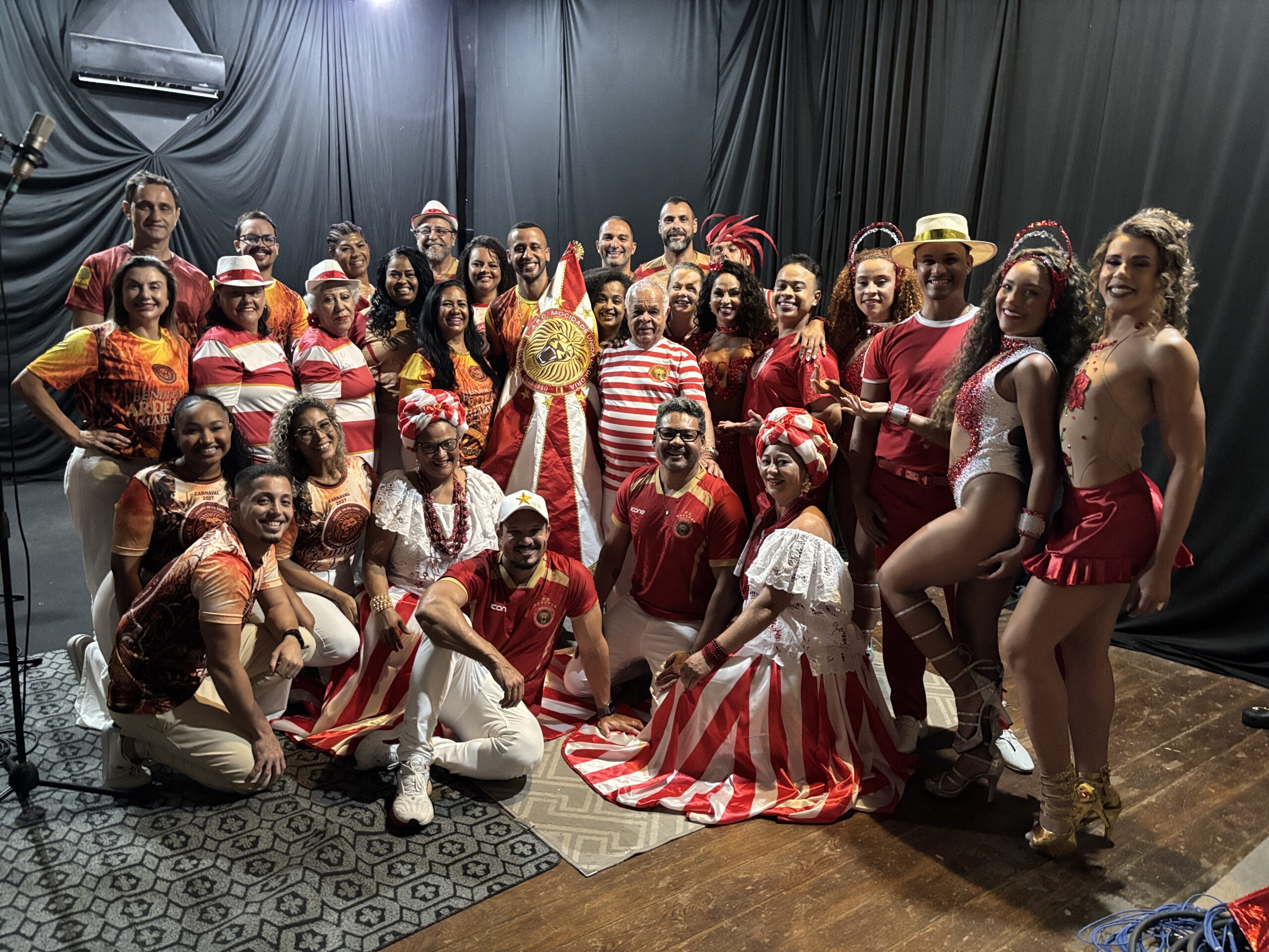 Samba da MUG mostra credenciais para brigar pelo top 3 do Carnaval de Vitória 2027